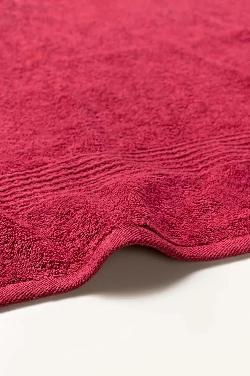 Fuchsia Dyed Bath Towel